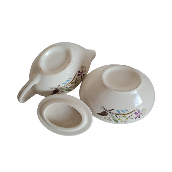 Edwin Knowles Porcelain 'Botany' Creamer and Sugar Set - Picture 6 of 8